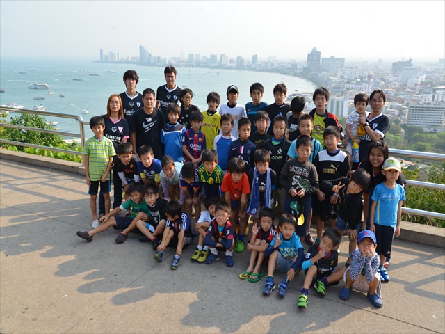 パタヤとKAZUYA、TAIKI卒団